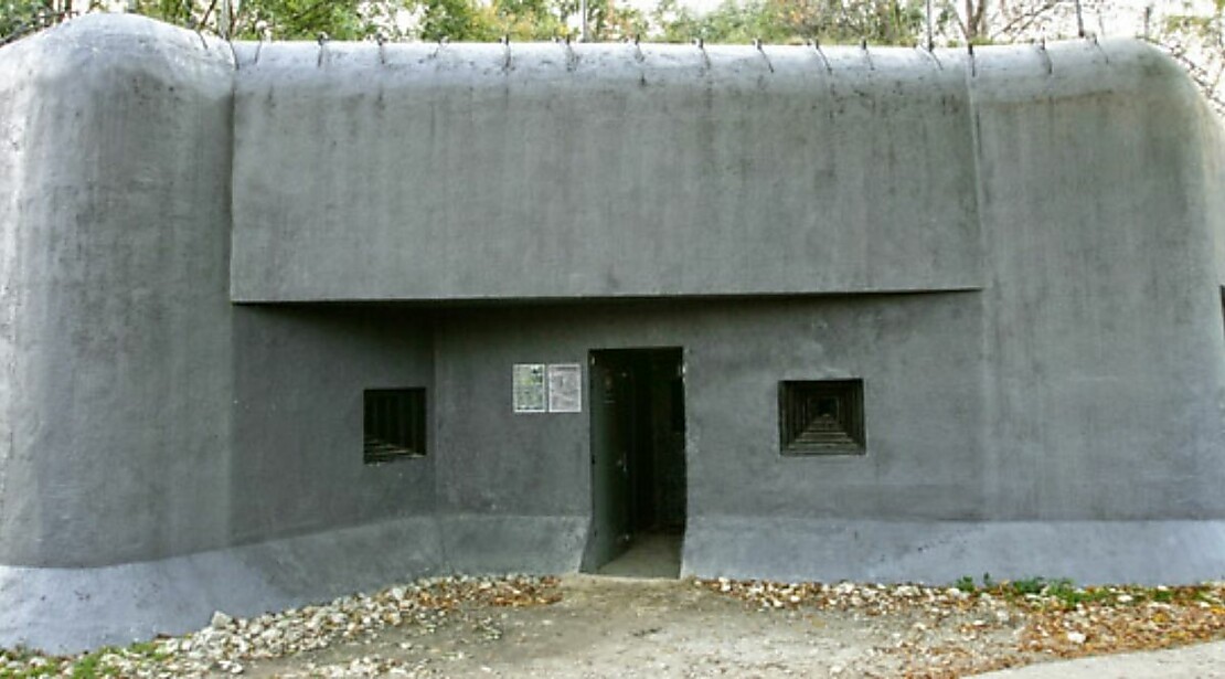 Obrázok Bunker B-S 4 Lány Múzeum petržalského opevnenia